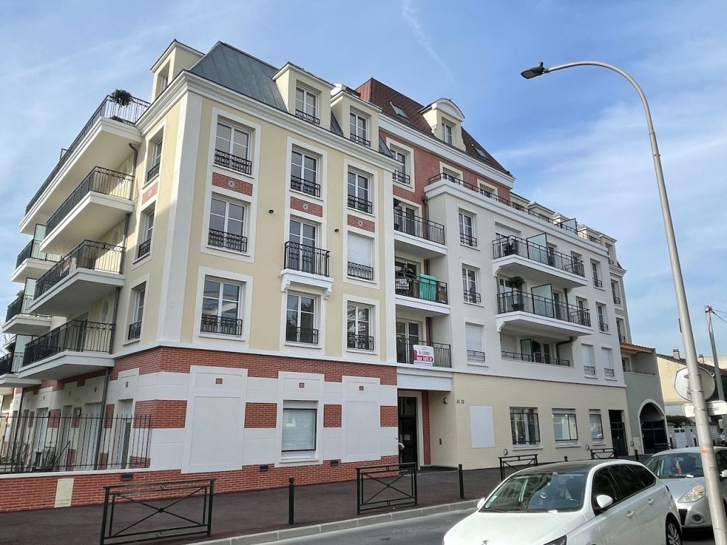 appartement 2 pièces en location sur LE BLANC MESNIL (93150)