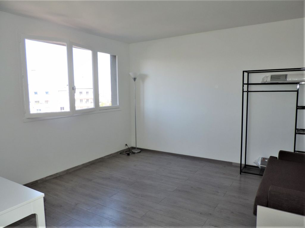 appartement 1 pièce en location sur ROSNY SOUS BOIS (93110)